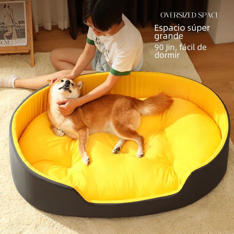 All-Season Comfy Pet Bed with Easy-Clean Cover