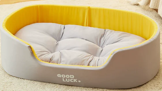 All-Season Comfy Pet Bed with Easy-Clean Cover